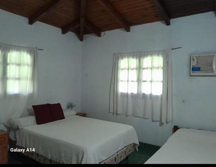 Cabana Ibera Colonia Carlos Pellegrini  Luaran gambar
